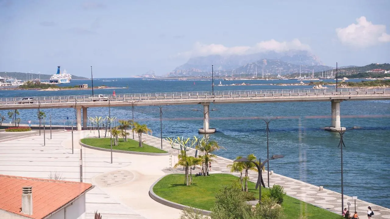 Apartment Welcomely - Affittacamere Seamphony Rooms Olbia Italy